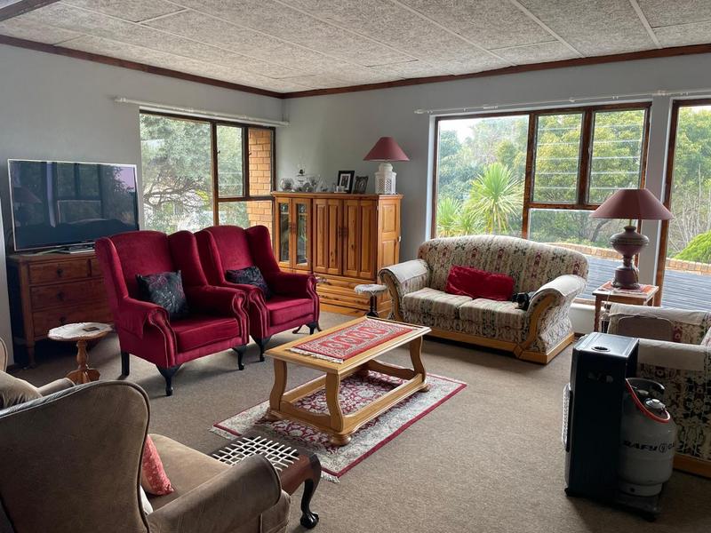 5 Bedroom Property for Sale in Wilkoppies North West